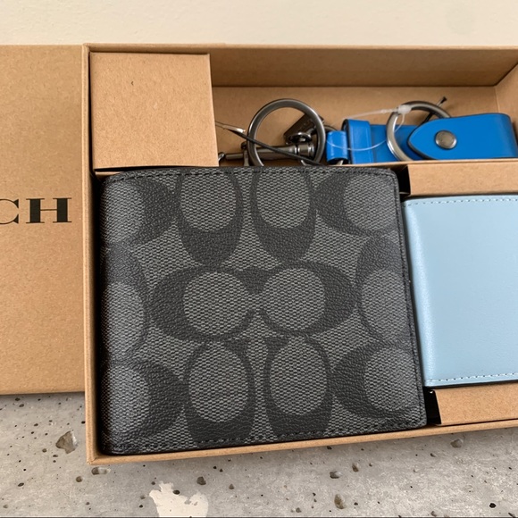 NWT Coach Boxed 3 In 1 Wallet Gift Set In Colorblock Signature Canvas - Picture 2 of 8